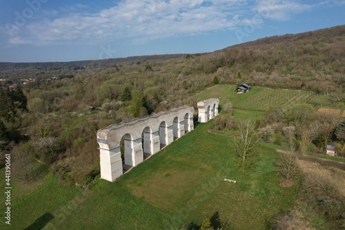 Vue Aérienne de l'Aqueduc Romain à Ars-sur-Moselle (Moselle France)