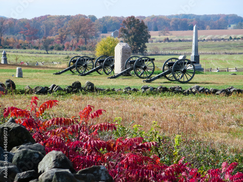  Gettysburg cannons in the fields