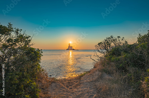 Faro di Olbia (Isola Bocca) all'alba