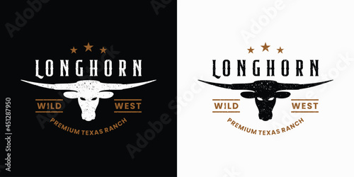 longhorn buffalo, cow, logo design badge vintage style