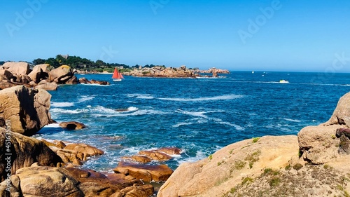 Ploumanac'h , Perros-Guipes , côte de granite rose , côtes d’armor, Bretagne, France, view from the sea