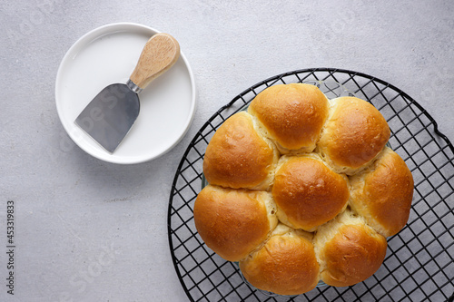 Pani popo or samoan coconuts buns is a samoan sweet roll baked in a delicious coconut sauce. 