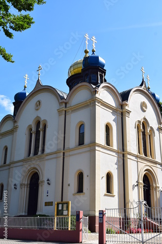 russische Kirche in Bad Ems mit goldenem Turm