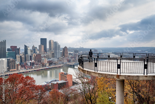 Tourist enjoys of view of Pittsburgh. Pennsylvania, USA