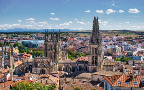 Vista panorámica de la catedral gótica de Burgos, España