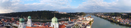 Passau, Deutschland: Luftpanorama der Altstadt