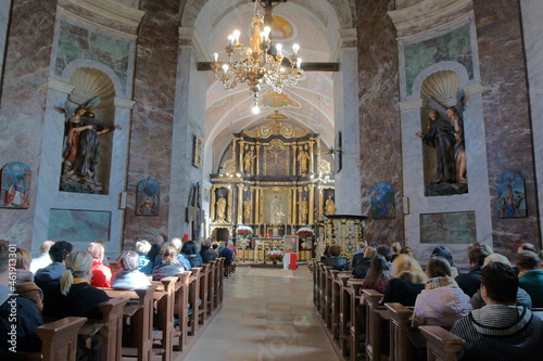 Stoczek Klasztorny. Msza. Sanktuarium Maryjne. Polska - Mazury - Warmia.