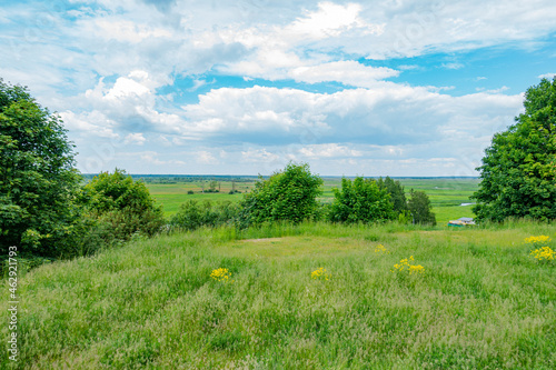 pole pola wieś wioska sielsko farma obszar wiejski pastwisko zielono podlasie suwalszczyzna