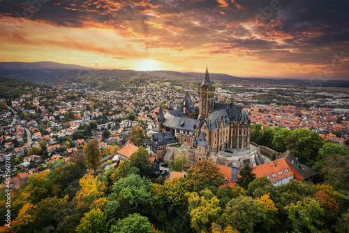 Die Stadt und Schloss Wernigerode im Harz, Sachsen-Anhalt, Deutschland