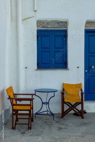 Türen auf Amorgos in Katápola in Griechenland