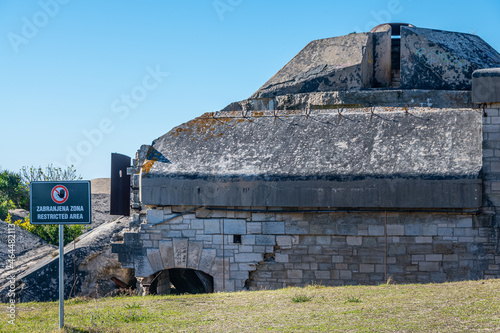 Fort Forno, Part of the Barbariga Defence Groupin Istria. Forno Fortress is a coastal fortress located in Barbariga, which the Austrian Navy built in 1904 to protect its main port.