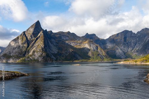 Berglandschaft bei Hamnoy/ Lofoten