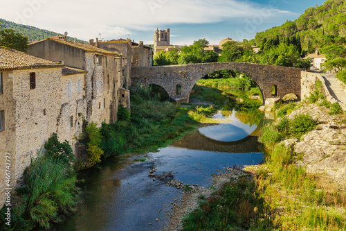 Lagrasse village bridge and Roman abbey