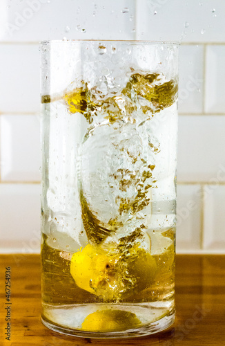 lemon splash water