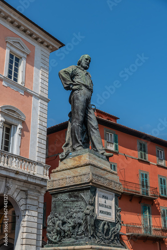 Galileo Galilei statue in Pisa, Italy. This bronze, made by the Versilia foundry, with lost wax, is a tribute that the artists Gabriele Vicari and Armando Barbon, Pisa, Italy