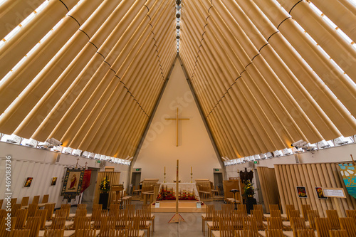 ニュージーランド クライストチャーチのクライストチャーチ・トランジショナル大聖堂、通称紙の教会の聖堂内