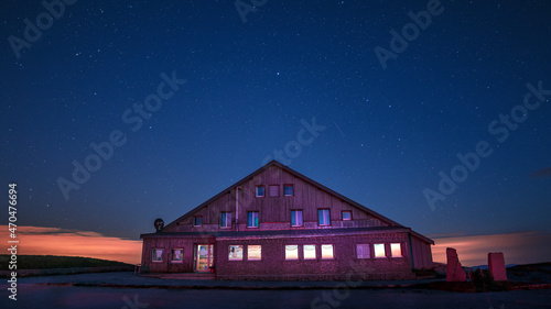 Refuge du Hohneck à la nuit tombante Vosges France