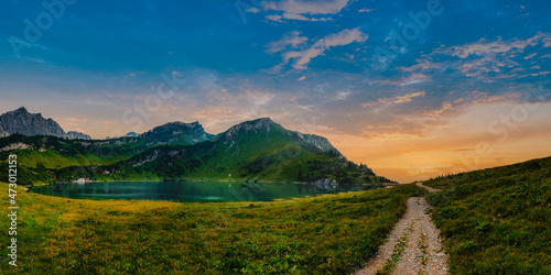 Traualpsee bei Sonnenuntergang