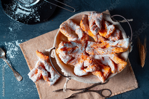 Raderkkuchen is a traditional Polish lard pastry.