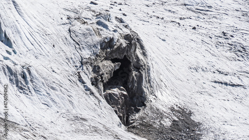 Gran Paradiso National Park is located between Piemonte and Valle d’Aosta and is the oldest National Park in Italy.