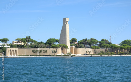 Monument to the Sailors of Italy, Apulia, Brindisi