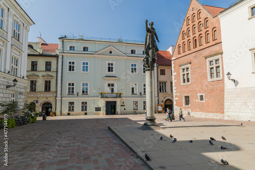 Monument to Piotr Skarga on Maria Magdalena Square.