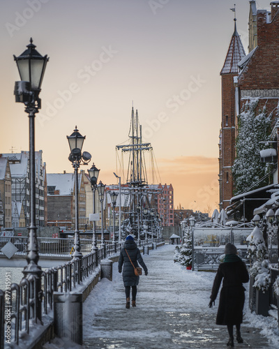 Winter view of the beautiful Long Quay in Gdańsk. Frosty December morning.