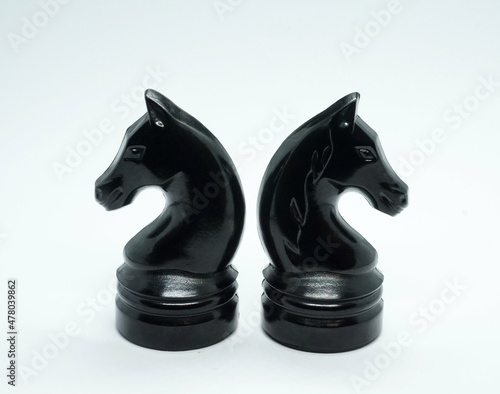 Dwa konie (ustawione tyłem)
