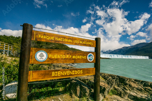 poste de informacion, glaciar Perito Moreno , Parque Nacional Los Glaciares, departamento Lago Argentino, provincia de Santa Cruz, republica Argentina,Patagonia, cono sur, South America