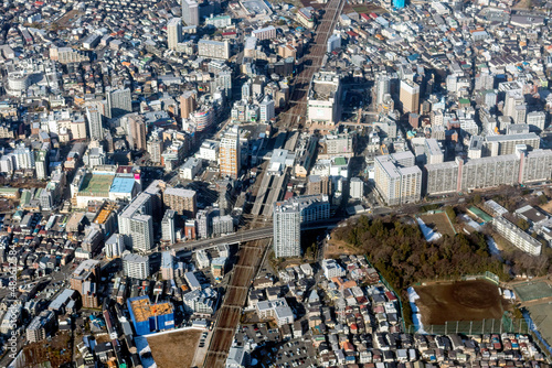 東武東上線の志木駅付近を空撮