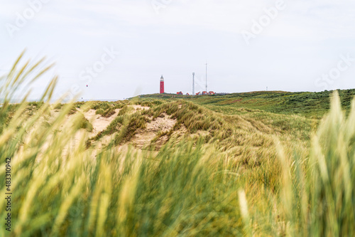 Der rote Leuchtturm auf Texel, Niederlande 