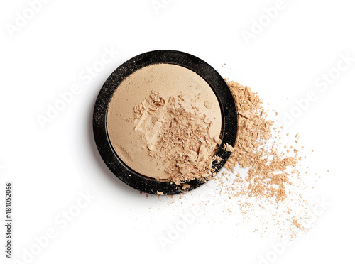 Make-up crushed mineral face powder