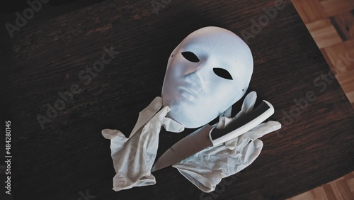 Serial Killer White Face Mask Latex Gloves and Kitchen Knife