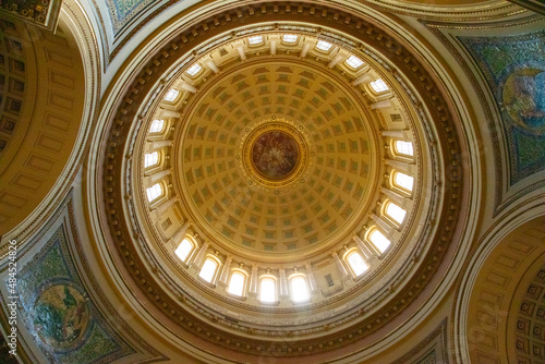 Wisconsin state capitol building