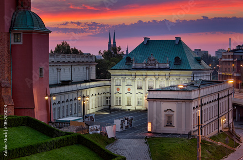 Polska, Mazowsze, Warszawa, barokowy Pałac pod Blachą wschód słońca