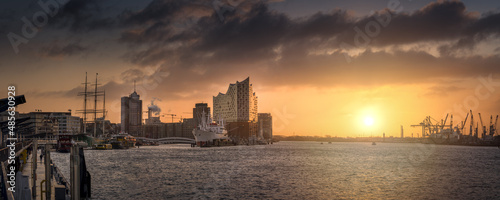 Panorama of a sunrise in the port of Hamburg 