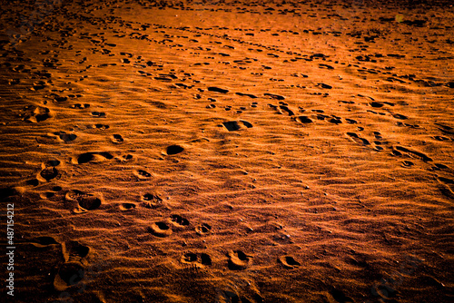 火星のような夕暮のサザンビーチ
