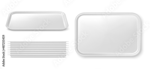 Realistic isolated plastic food trays, serving platters or plates 3d vector. Empty white plastic tray mockup and stack. Fast food restaurant, cafeteria, cafe or catering service dishware