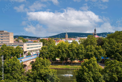 Saarland Saarbrücken Saar: Blick über die Alte Brücke auf die Altstadt Saarland Saarbrücken Saar: View over the Old Bridge to the Old Town