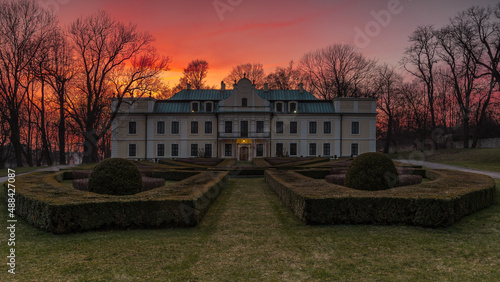 Pałac Mieroszewskich – barokowo-klasycystyczny pałac rodu Mieroszewskich położony w Gzichowie, dzielnicy Będzina, przy ulicy Gzichowskiej 15.