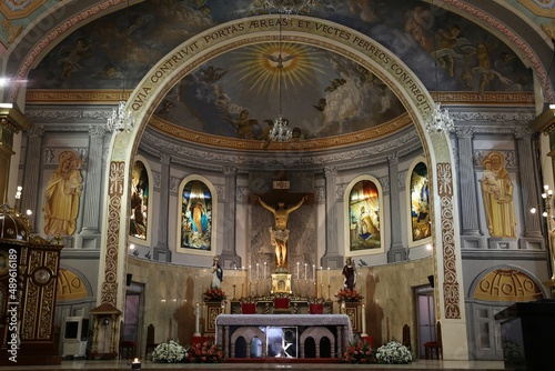 Hochaltar in der St. Ferdinand Kathedrale, Lucena City, Provinz Quezon, Philippinen