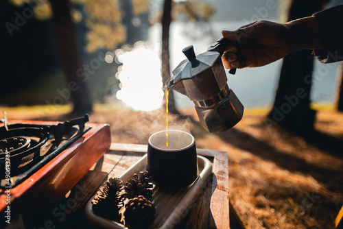 Camping and coffee at Pang Ung in the morning