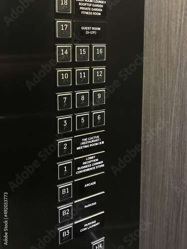 Superstition: Elevator in South Korea missing Floor 4 and 13