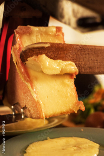 fromage à raclette qui coule