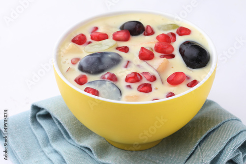 Fruit custard with dry fruit