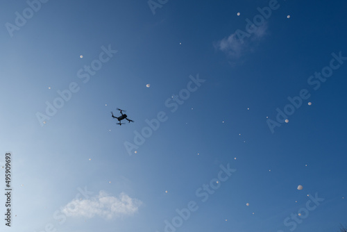 Drone in Air | Drone in Air with Bubbles | Drohne in der Luft mit Seifenblasen
