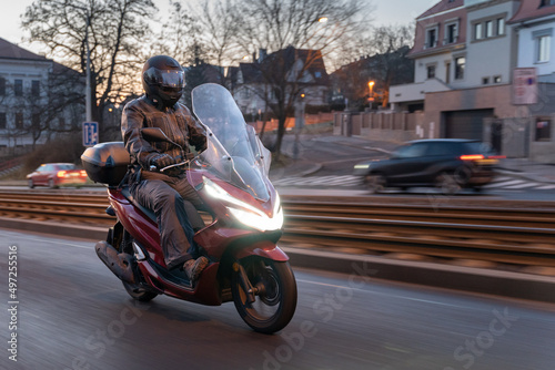 Honda PCX 125ccm scooter