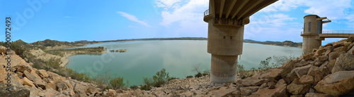 El pantano de la Pedrera, Se construyó en el año 1980 en el cauce de la rambla Alcorisa sobre una superficie de 1272 hectáreas, con una capacidad máxima de 246 hm³. Tiene una presa de gravedad de 61 m