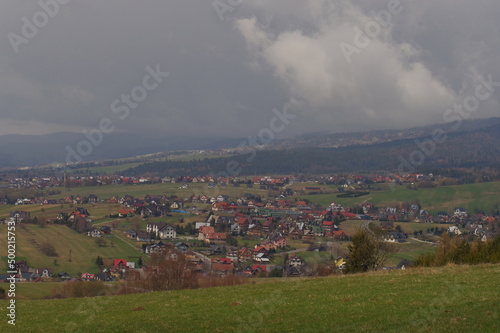 Górska wioska w Polsce, Czorsztyn.