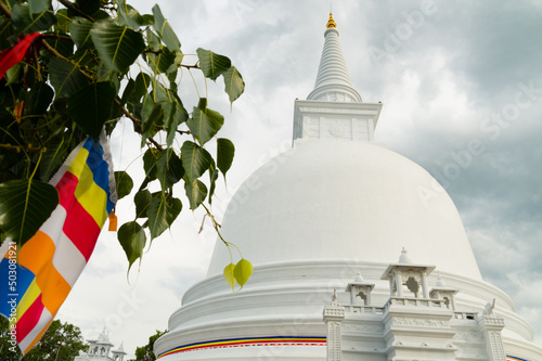 Mahiyangana Raja Maha Viharaya buddhist stupa, Sri Lanka